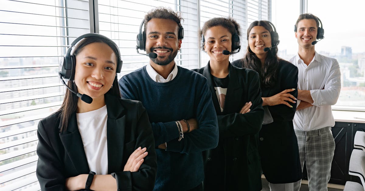 用友通信实名账号:app详情下载教程完成自动安装