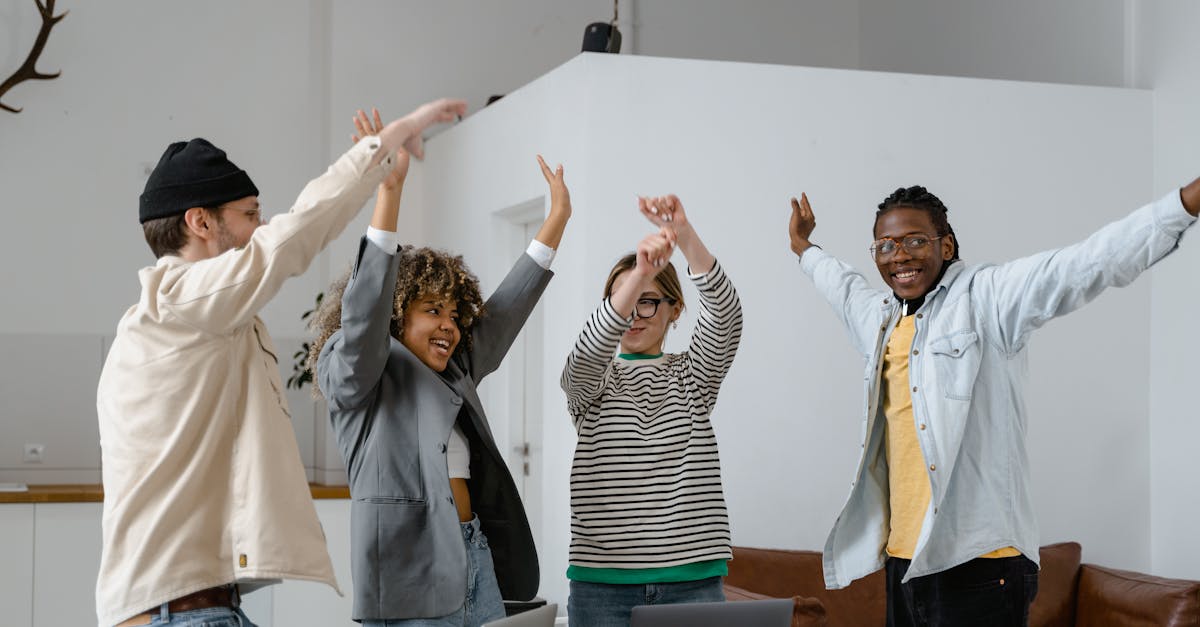 探探实名账号：启东企业注册代理机构电话